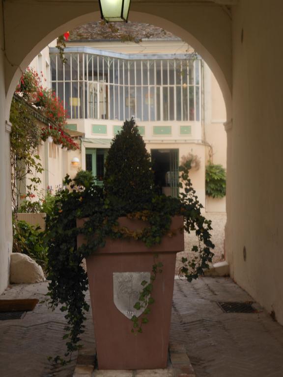 La Chaine D'Or Les Andelys Esterno foto